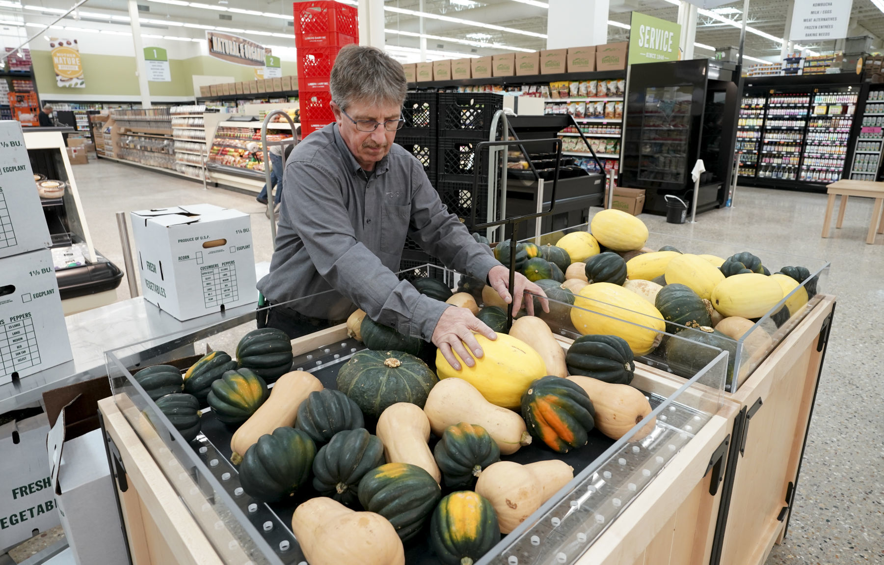 Grocery expansion comes to the burbs